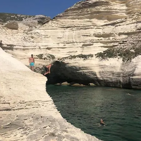 Vakantiehuis Casa Di Leo Figari (Corsica)